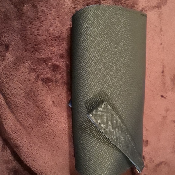 Purse - Picture 4 of 4